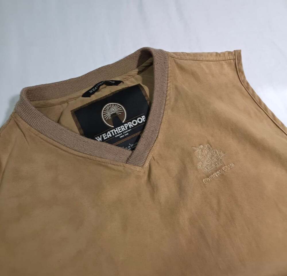 Weatherproof Golf Vest Size L Tan Aberdeen Country Club Microfiber